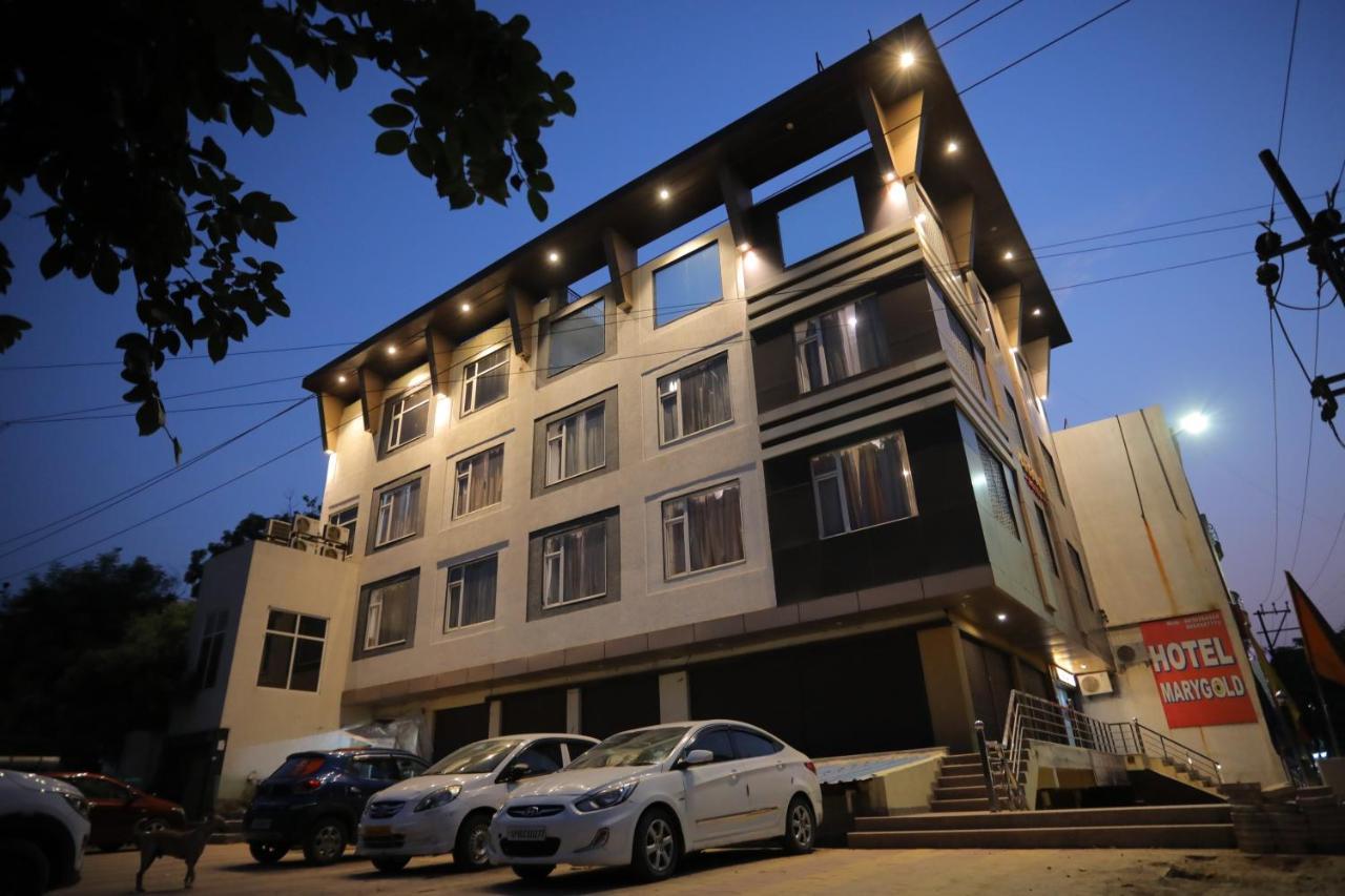 אגרה Hotel Marygold מראה חיצוני תמונה
